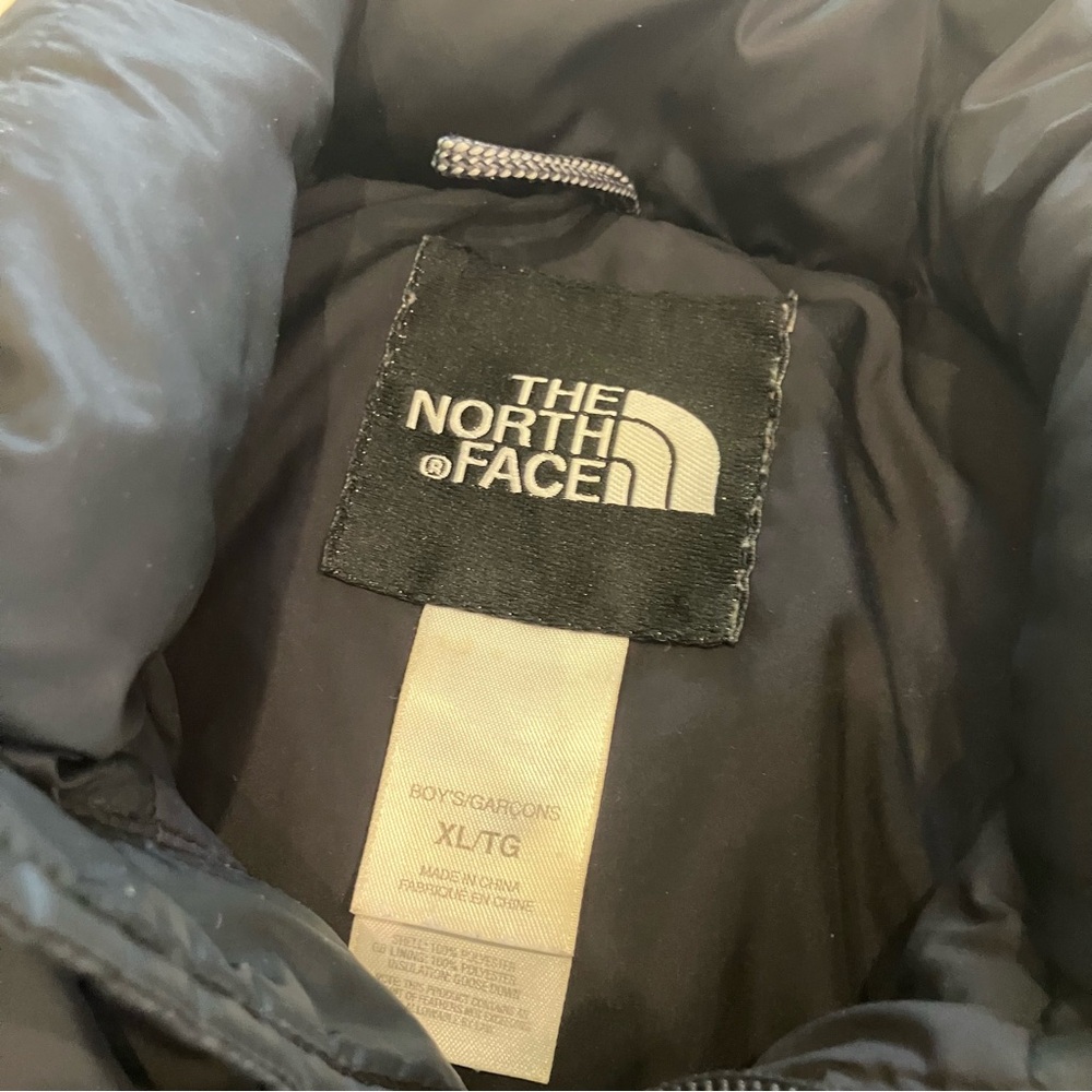 The North Face Vest Black 600 Goose Down Insulated Puffer Outdoors Boys XL - Picture 7 of 16